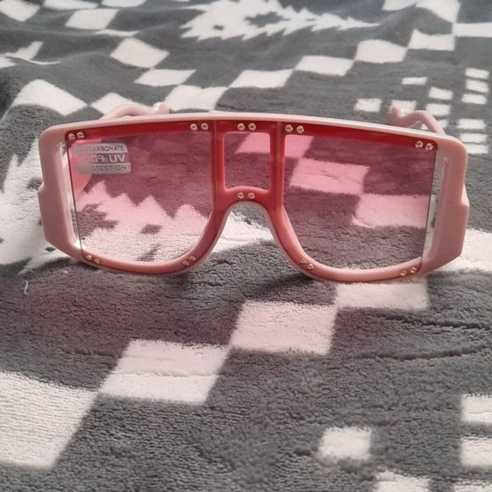Unique Spexx Pale Pink Studded Fashion Gradient Polycarbonate  Sunglasses NWT